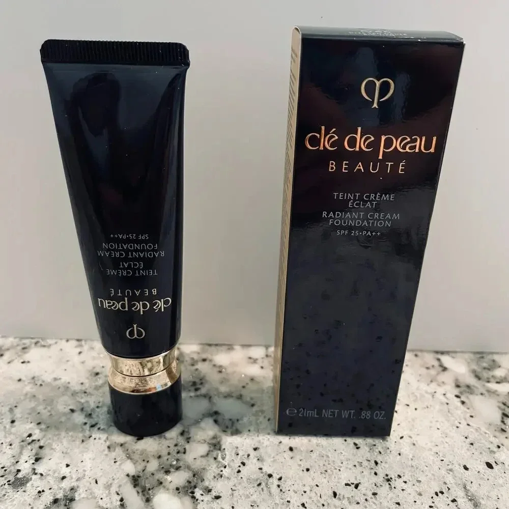 Cle de Peau Beaute Radiant Cream Foundation O60 Deep Tan Ocher 21ml 0.88 oz NEW